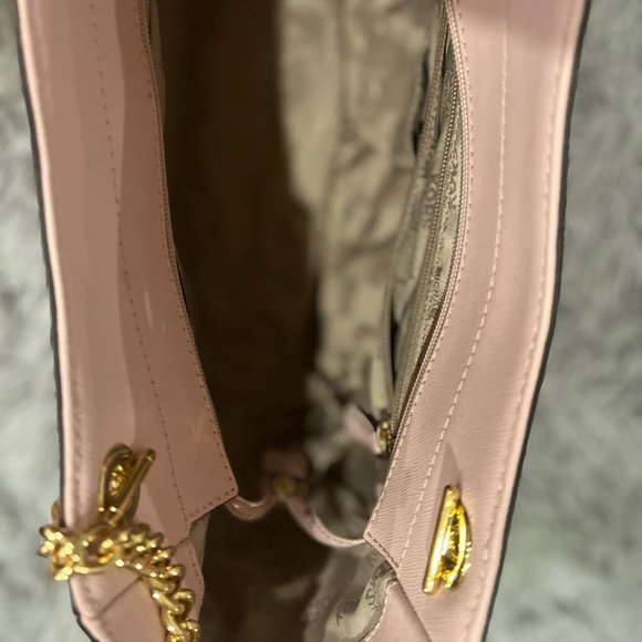 Michael Kors Bag - Picture 3 of 4